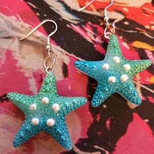 Plastic Green and Blue Ombre Starfish faux pearl earrings